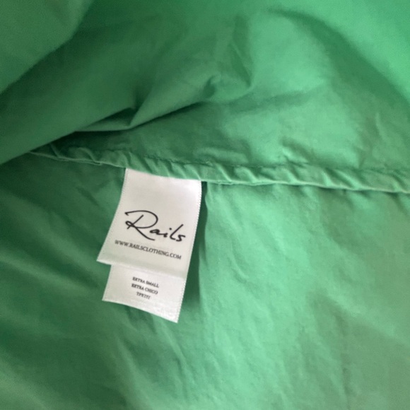 Button Down - Picture 6 of 6